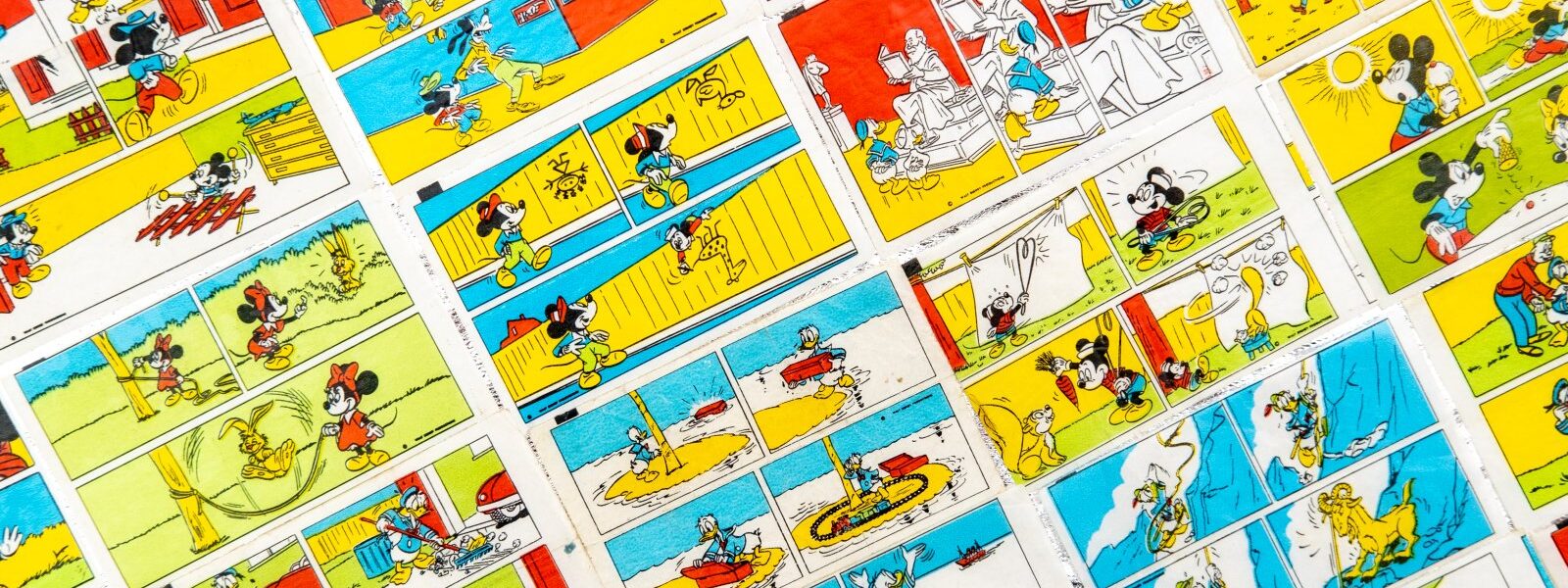 Ewolucja komiksu - od gazetowych pasków do powieści graficznych 1 march-28-2021-minsk-belarus-donald-39-s-chewin-2023-11-27-05-19-34-utc